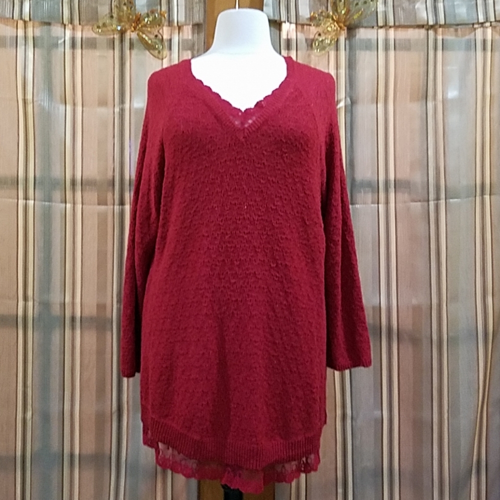🎄Red L/S Sweater w/ Metallic Sparkle lace Trim 🎄